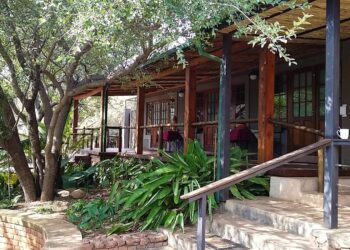 Tuskers Bush Lodge in Hartebeespoortdam